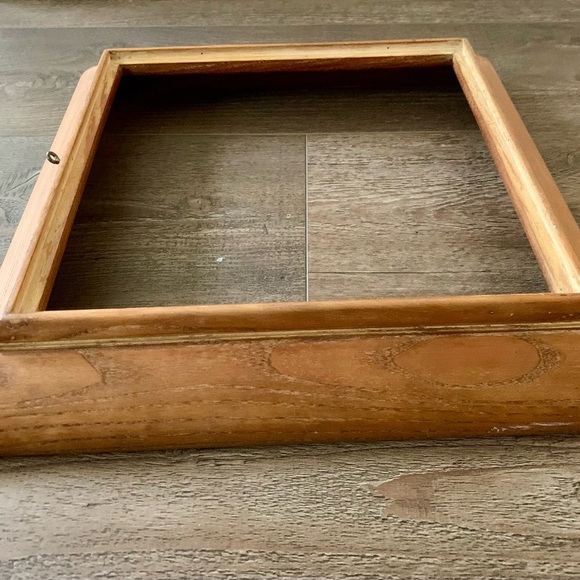 Vintage Mid. Century Oak Wood Frame 16/16” - Picture 11 of 14